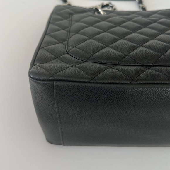 CHANEL GST  Silver Chain Black Caviar  Leather Quilted Shoulder Bag Tote - Picture 9 of 16